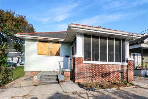 Photo of 1306 S Genois Street ST, New Orleans, LA 70125 (MLS # NO2574058)