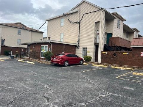 Photo of 2509 Giuffrias Avenue Ave #623, Metairie, LA 70001 (MLS # NO2544953)