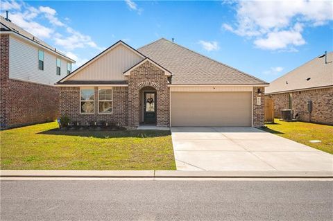 Photo of 8145 Olde Town Court, Alexandria, LA 71303 (MLS # CN2545007)