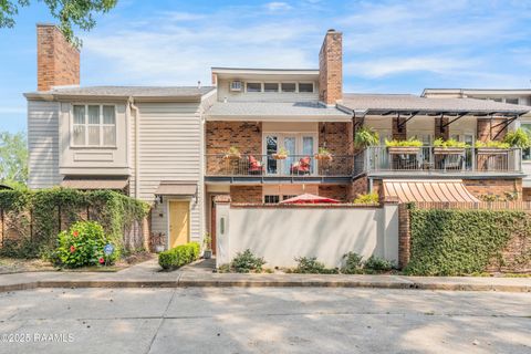 Photo of 104 Briargate Circle, Lafayette, LA 70503 (MLS # 2500003159)