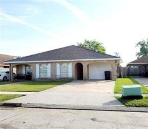 Photo of 7231 Bunker Hill Road Rd, New Orleans, LA 70127 (MLS # NO2572602)