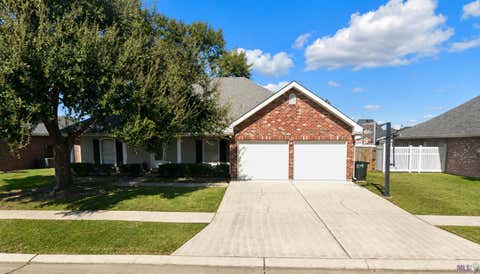 Photo of 132 Leighton Loop, Houma, LA 70360 (MLS # BY2026015016)