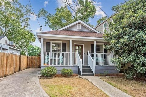 Photo of 1927 Third Street St, New Orleans, LA 70113 (MLS # NO2547251)