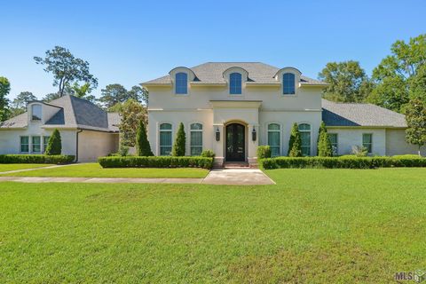 Photo of 15041 Dendinger Drive Dr, Covington, LA 70433 (MLS # BR2026009867)