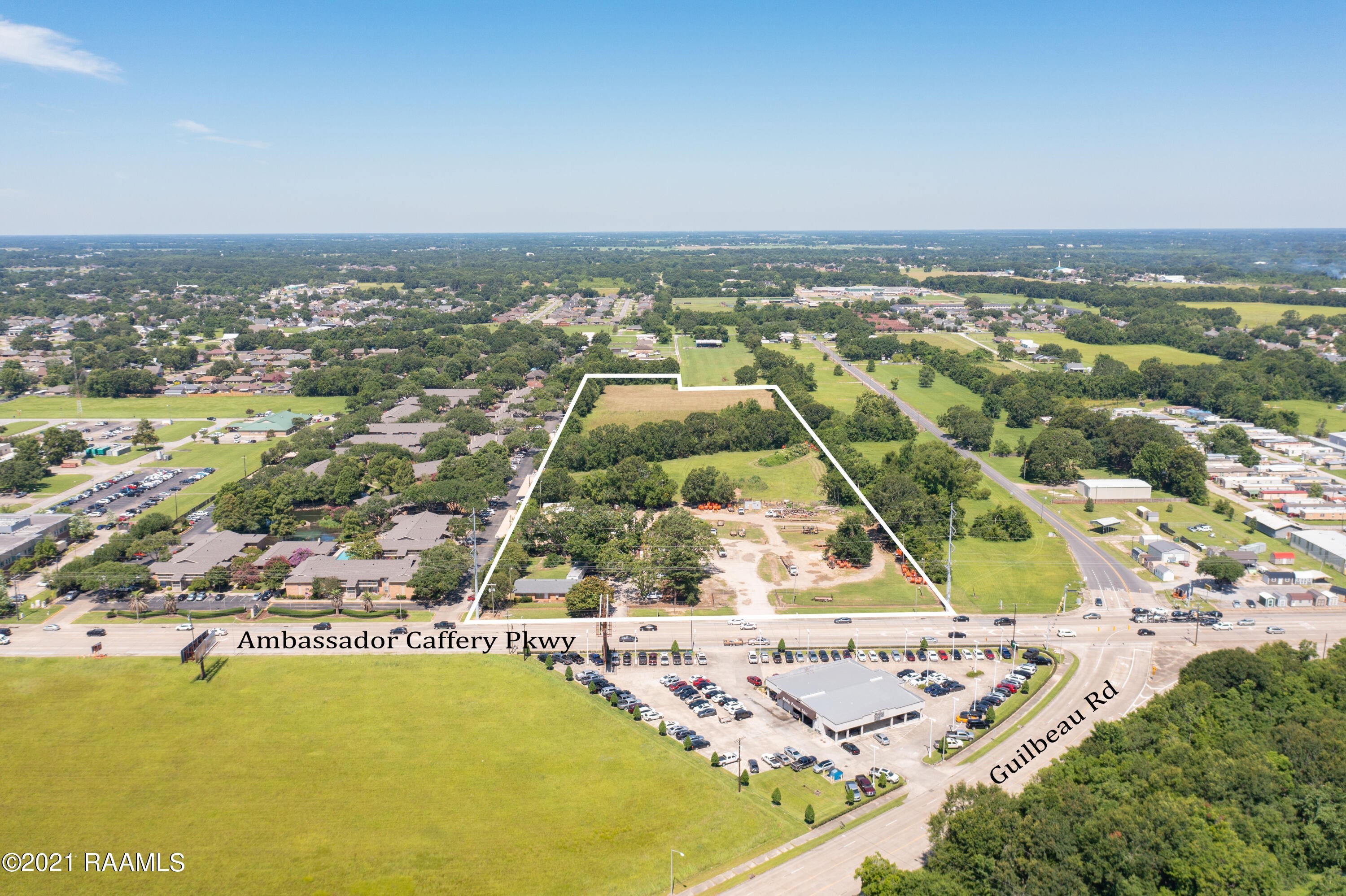 2644 Ambassador Caffery Parkway