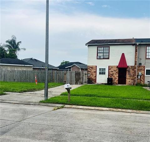 Photo of 5165 Bayouview Court Ct, New Orleans, LA 70126 (MLS # NO2566616)