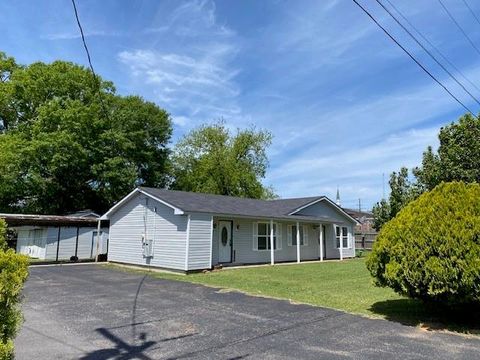 Photo of 1654 S Fourth Street, Jena, LA 71342 (MLS # CN2551384)