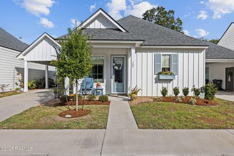 Photo of 104 Satsuma Drive, Youngsville, LA 70592 (MLS # 2500005412)