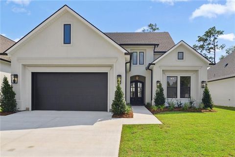 Photo of 4232 Cypress Point Drive Dr, Covington, LA 70433 (MLS # NO2545155)