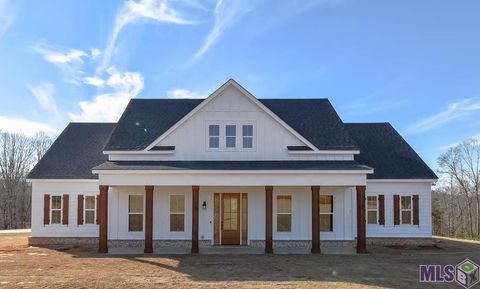 Photo of 10564 Summerside Dr Dr, Baker, LA 70714 (MLS # BR2026002934)