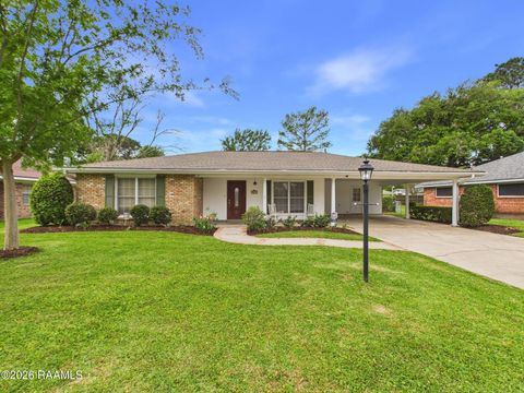 Photo of 207 S William Drive, Lafayette, LA 70506 (MLS # 2600002820)