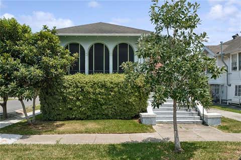 Photo of 2535 Peniston Street St, New Orleans, LA 70115 (MLS # NO2571099)