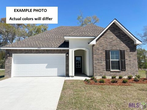 Photo of 21784 River Fork Dr DR, Covington, LA 70435 (MLS # NO2026011424)