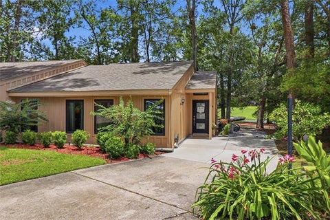 Photo of 50 N Court Villa Drive Dr #50, Mandeville, LA 70471 (MLS # NO2561496)
