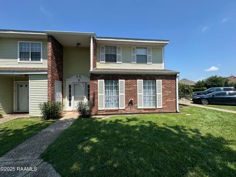 Photo of 101 Wilbourn Boulevard #Apt 907, Lafayette, LA 70506 (MLS # 2600004837)