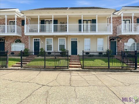 Photo of 149 Aspen Square Sq #A-6, Denham Springs, LA 70726 (MLS # BR2026007985)