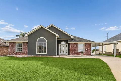 Photo of 219 Moonraker Drive Dr, Slidell, LA 70458 (MLS # NO2558646)