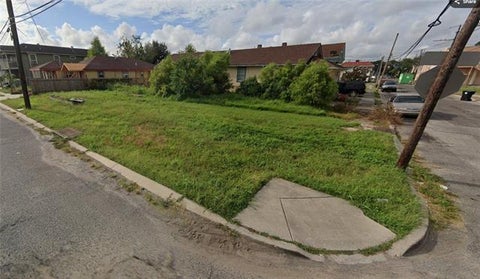 Photo of 1500 S White Street St, New Orleans, LA 70125 (MLS # NO2572592)