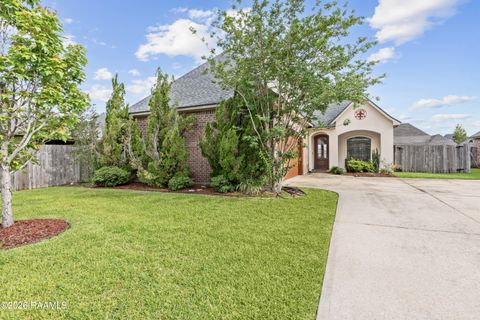 Photo of 103 Heron Point Drive, Broussard, LA 70518 (MLS # 2600002824)