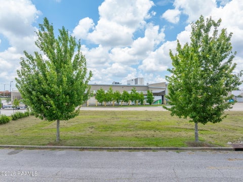 Photo of 133 Stonehurst Drive, Youngsville, LA 70592 (MLS # 2600006569)