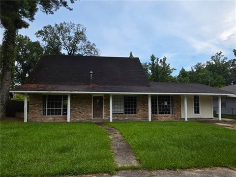 Photo of 14576 W David Drive Dr, Hammond, LA 70401 (MLS # NO2567504)