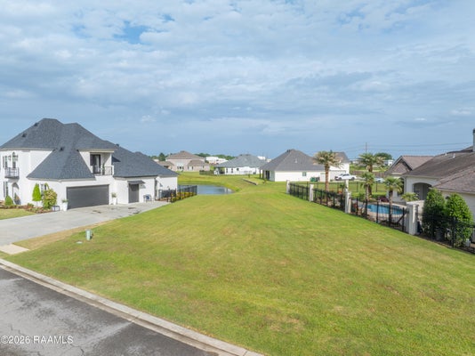 ADDRESS PRIVATE, BROUSSARD, LA 70518 - Image 5febe67b8dbf5e8d1b8ca7e4218925be/1050243930