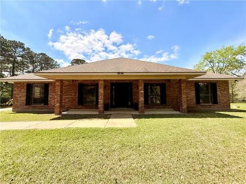 Photo of 39 Rice Lane Ln, Dry Prong, LA 71423 (MLS # CN2549721)