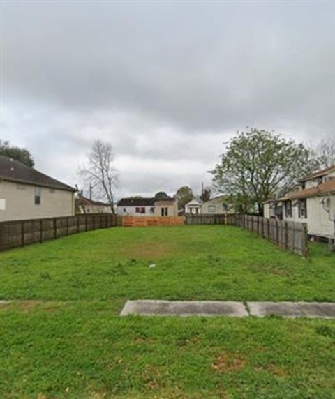 Photo of 5740 Vermillion Boulevard Blvd, New Orleans, LA 70112 (MLS # NO2547552)