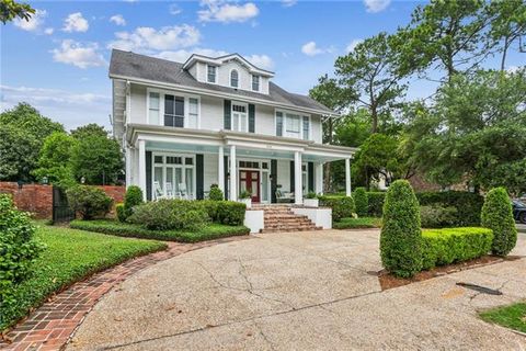 Photo of 1238 Broadway Street St, New Orleans, LA 70118 (MLS # NO2557189)