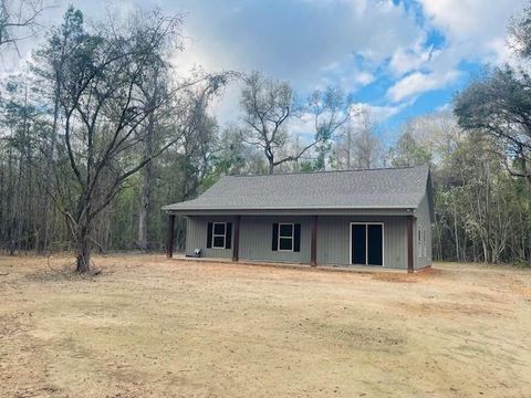 Photo of 30247 Cowart Bush Road Rd, Bush, LA 70431 (MLS # NO2546458)