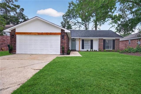 Photo of 1409 Kings Row, Slidell, LA 70461 (MLS # NO2569480)