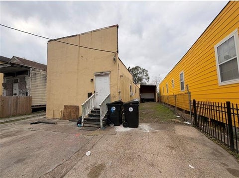 Photo of 627 S Lopez Street St, New Orleans, LA 70119 (MLS # NO2572031)