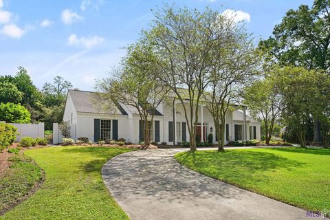 Photo of 3131 Murphy Dr Dr, Baton Rouge, LA 70809 (MLS # BR2026005454)