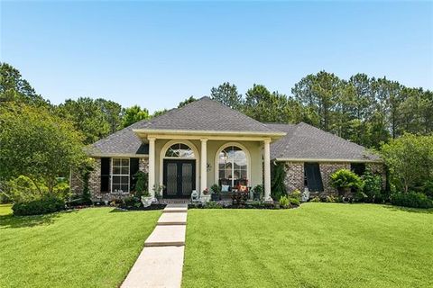 Photo of 104 Kasey Street St, Slidell, LA 70458 (MLS # NO2557433)