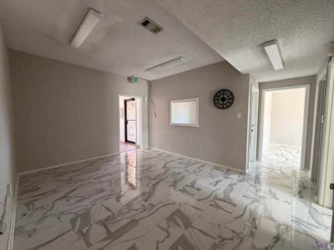Photo of 3931 S Sherwood Forest Blvd BLVD, Baton Rouge, LA 70816 (MLS # BR2026014706)