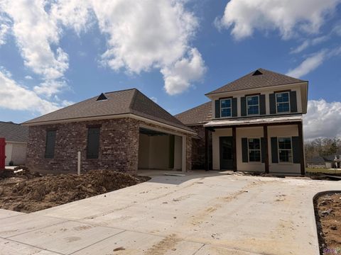 Photo of 21513 Bluefin Dr Dr, Springfield, LA 70462 (MLS # BR2025021489)