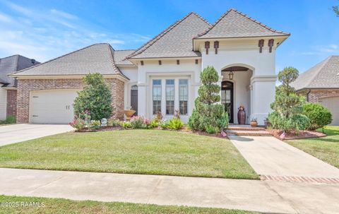 Photo of 203 Rue De Frejus, Broussard, LA 70518 (MLS # 2500003399)