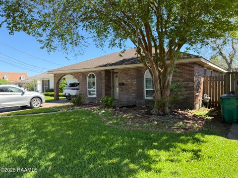 Photo of 4912 Newlands Street, Metairie, LA 70006 (MLS # 2600003286)