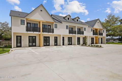 Photo of 1510 Kaliste Saloom Road #302, Lafayette, LA 70508 (MLS # 2500000709)