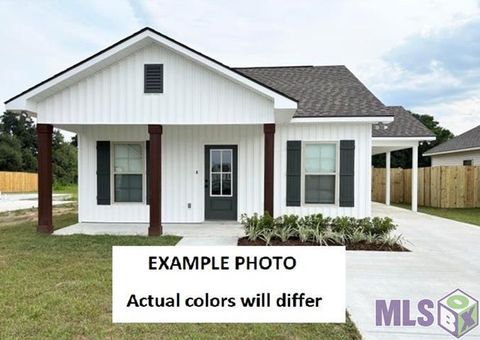 Photo of 152 Calumet St ST, Thibodaux, LA 70301 (MLS # BY2026008419)