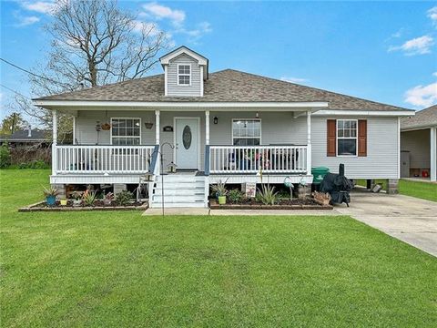 Photo of 1963 Palmetto Street, Lafitte, LA 70067 (MLS # NO2547687)