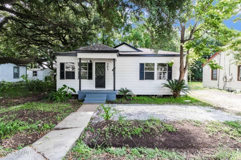 Photo of 303 Thelma Drive, Lafayette, LA 70506 (MLS # 2600006447)