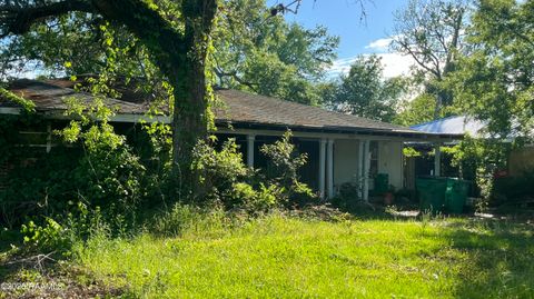 Photo of 365 Hickory Drive, Slidell, LA 70458 (MLS # 2600003006)