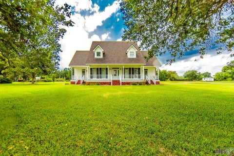 Photo of 1035 Highway 55, Montegut, LA 70377 (MLS # BY2026012212)