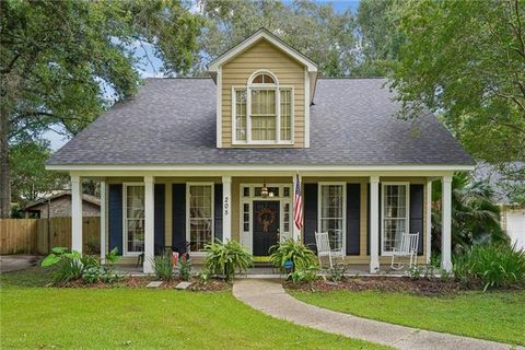 Photo of 205 Branch Lane Ln, Mandeville, LA 70448 (MLS # NO2566406)