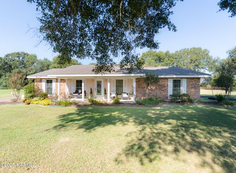 Photo of 1072 Belle Terre Drive, Ville Platte, LA 70586 (MLS # 2500003867)