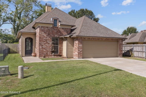 Photo of 102 Bald Eagle Drive, Lafayette, LA 70508 (MLS # 2600006876)