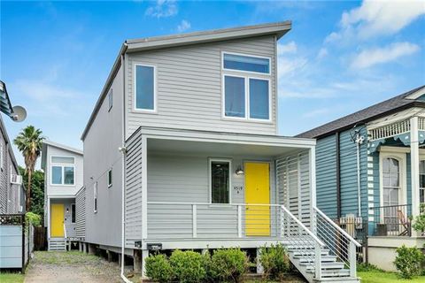 Photo of 4519 Dhemecourt Street, New Orleans, LA 70119 (MLS # NO2560434)