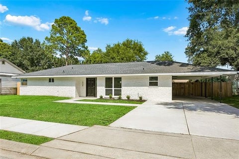 Photo of 1958 Evergreen Avenue AVE, New Orleans, LA 70114 (MLS # NO2568753)