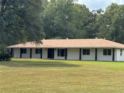 Photo of 63 Mabou Hill Road Rd, Deville, LA 71328 (MLS # CN2539904)